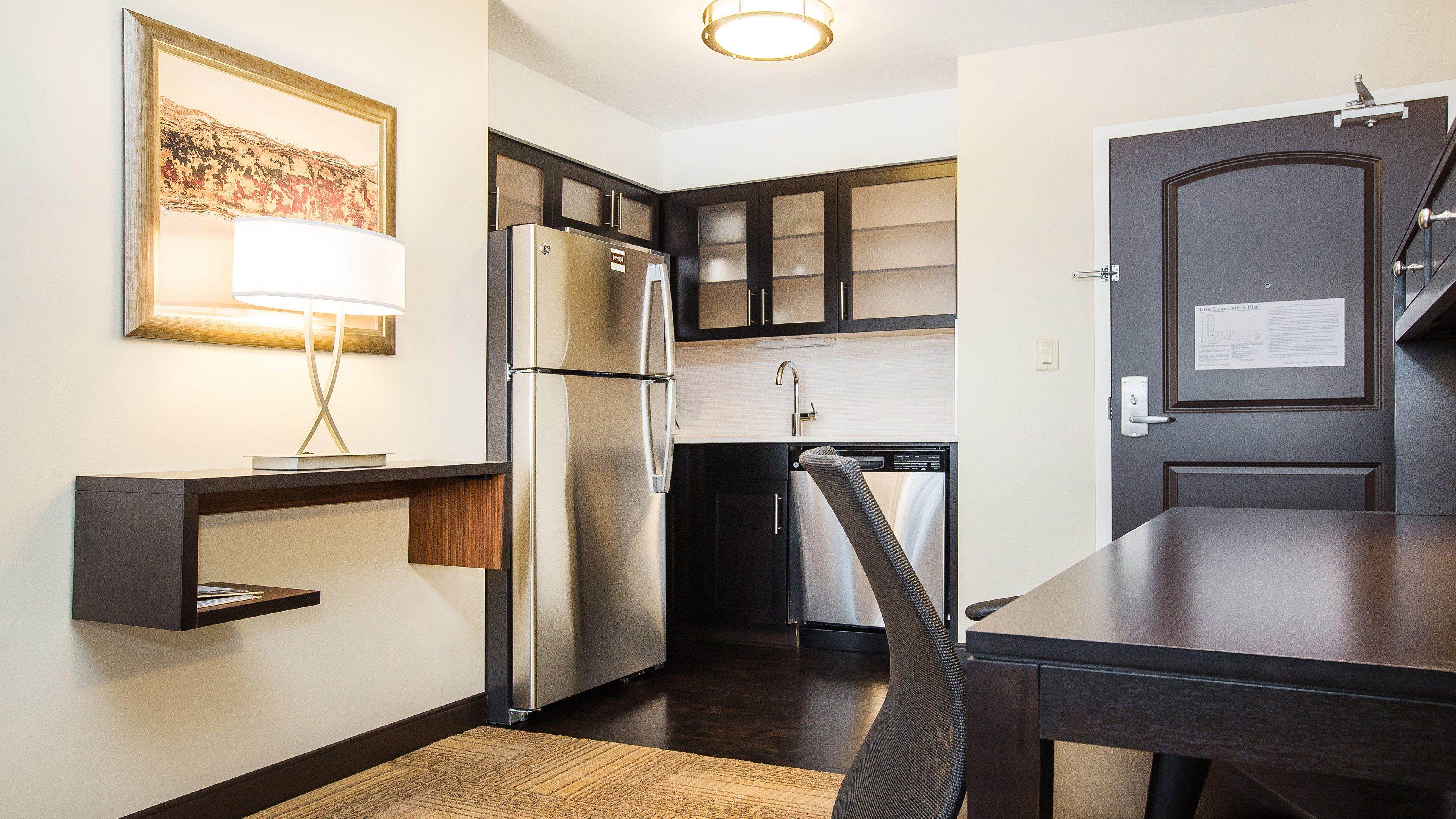Staybridge Suites West Edmonton By Ihg Dış mekan fotoğraf